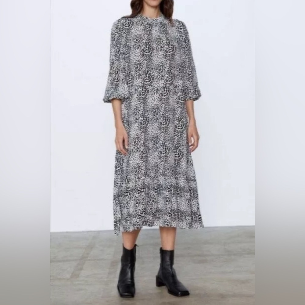 Zara Leopard Print High Neck Midi Dress Black and White size Medium